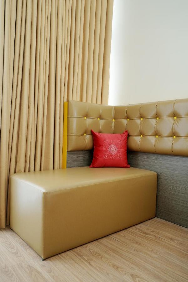 Ramada By Wyndham Yogyakarta Hotell Sleman  Exteriör bild