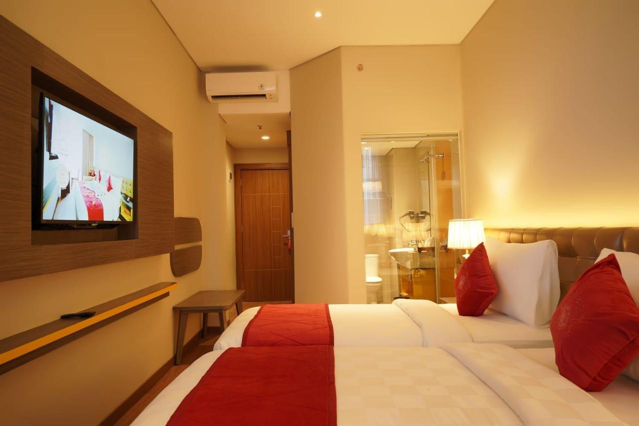 Ramada By Wyndham Yogyakarta Hotell Sleman  Exteriör bild
