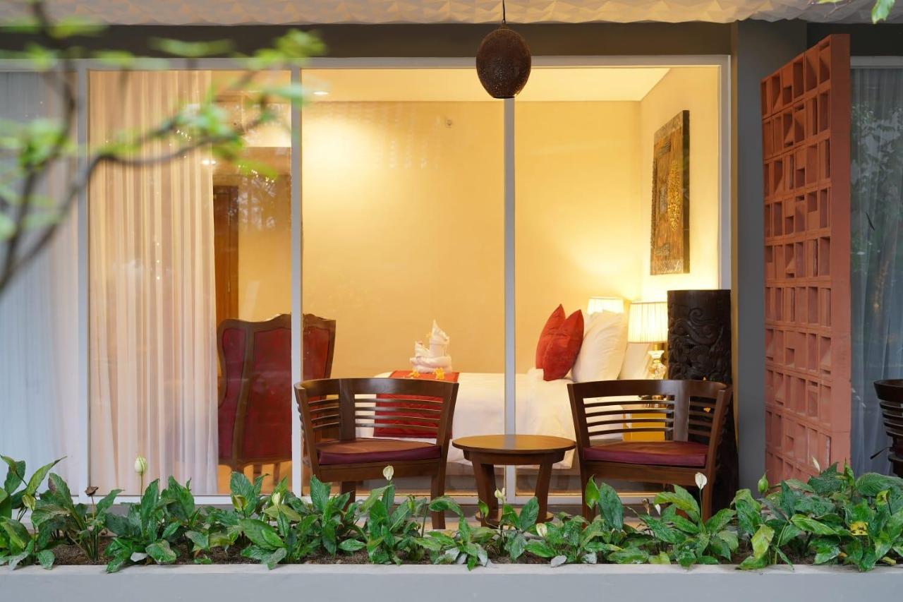 Ramada By Wyndham Yogyakarta Hotell Sleman  Exteriör bild