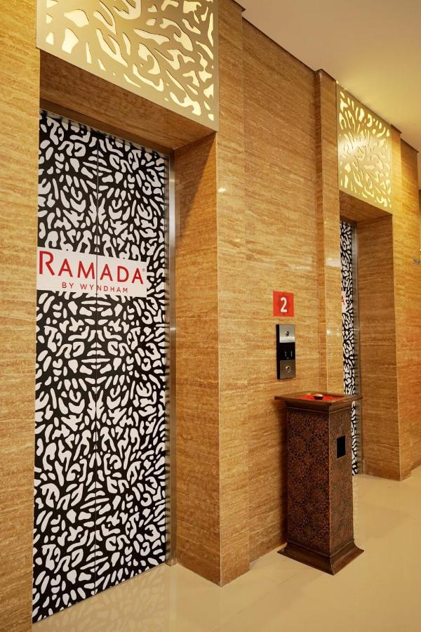Ramada By Wyndham Yogyakarta Hotell Sleman  Exteriör bild