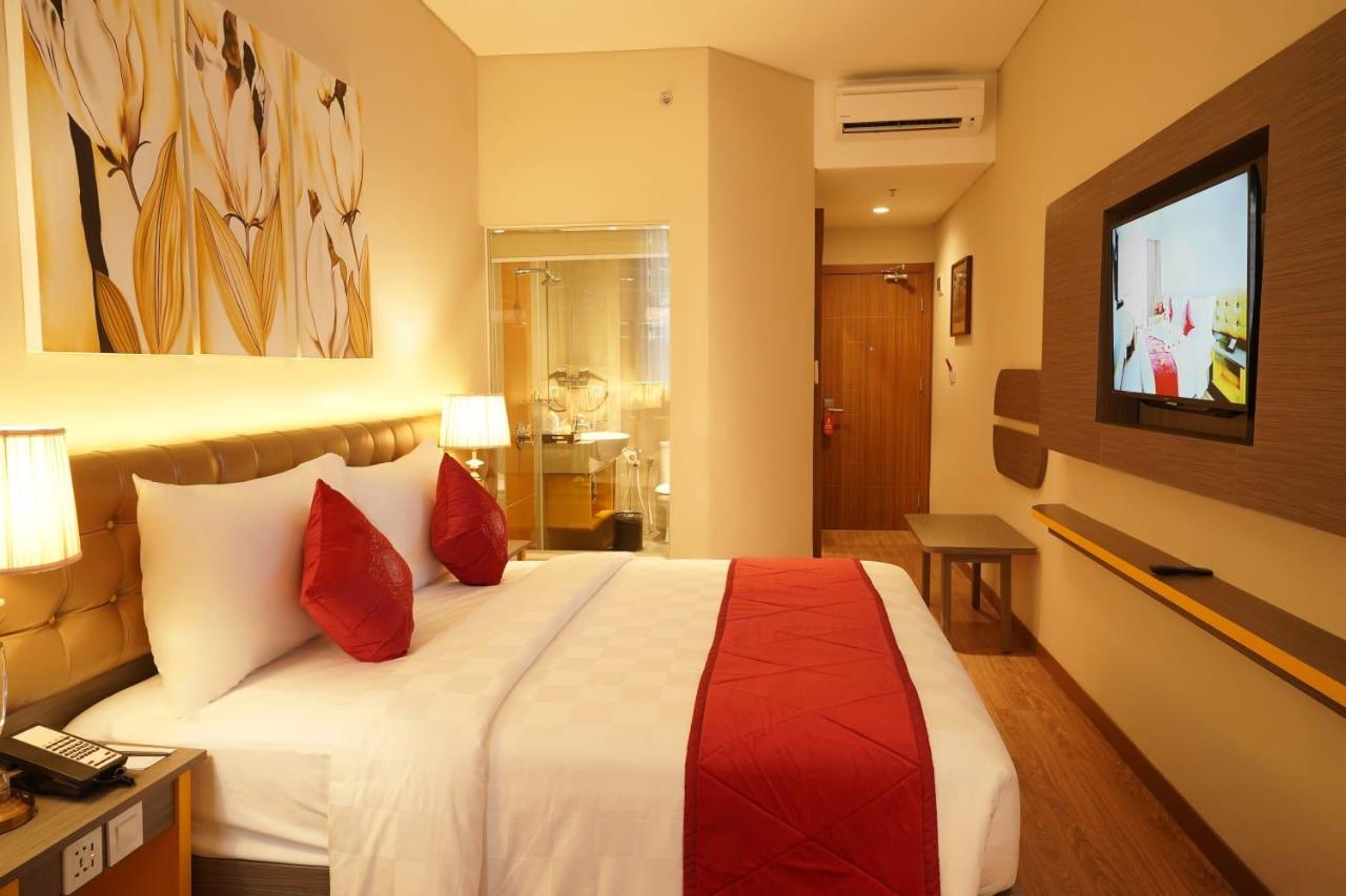 Ramada By Wyndham Yogyakarta Hotell Sleman  Exteriör bild
